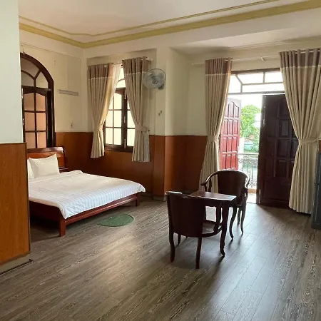 Khach San Mekong Star Hotel Vĩnh Long Exterior photo